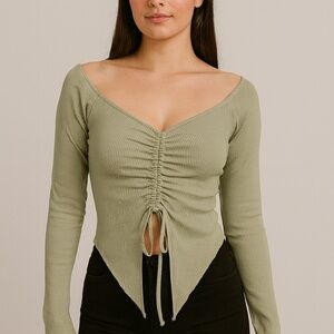 (S) Sage Ruched Long Sleeve Top (Windsor)